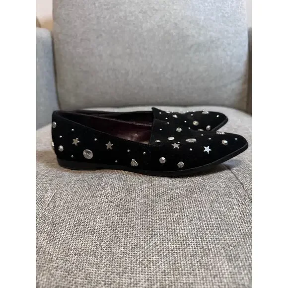 BCBG size 5.5 Nikkola black suede pointed-toe loafers silver-toned stars - Picture 5 of 7